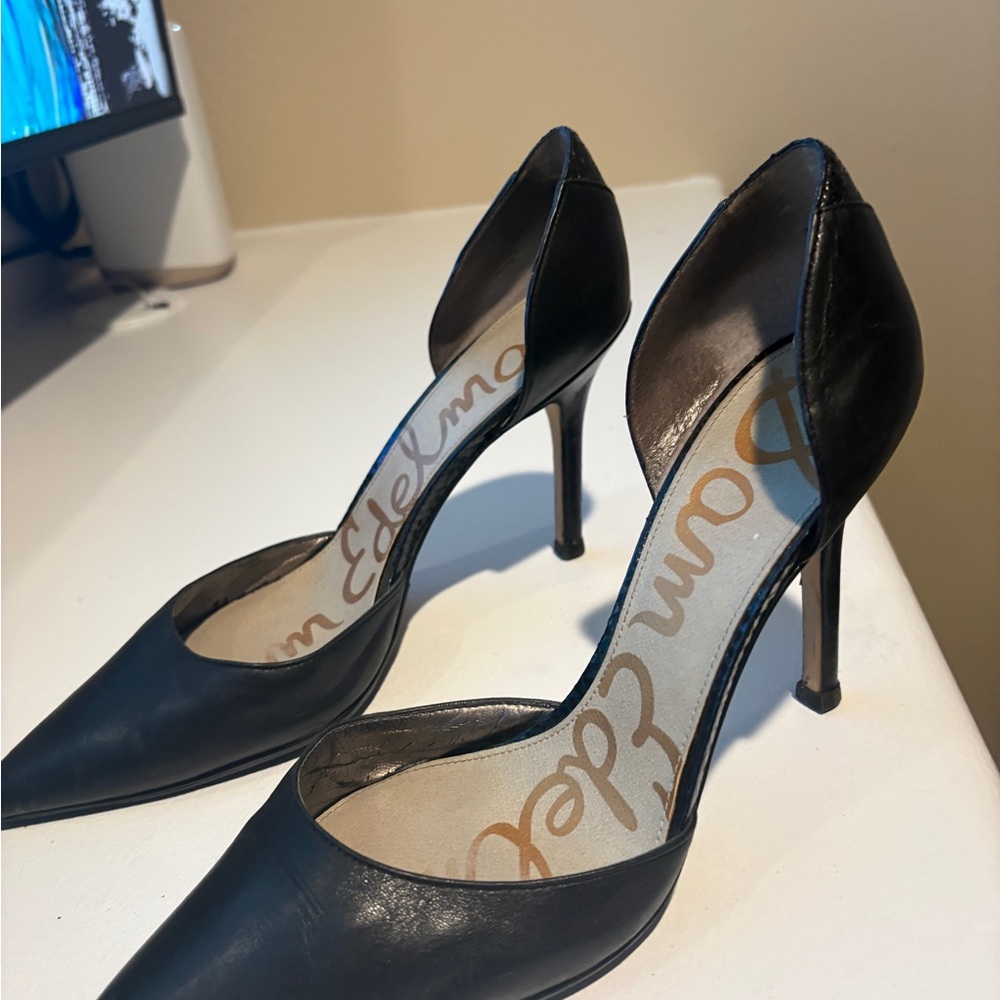 Sam Edelman Black Pointed Heels